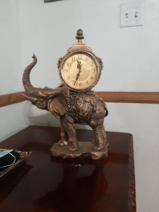 Reloj  de Elefante 