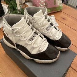 Jordan 11s