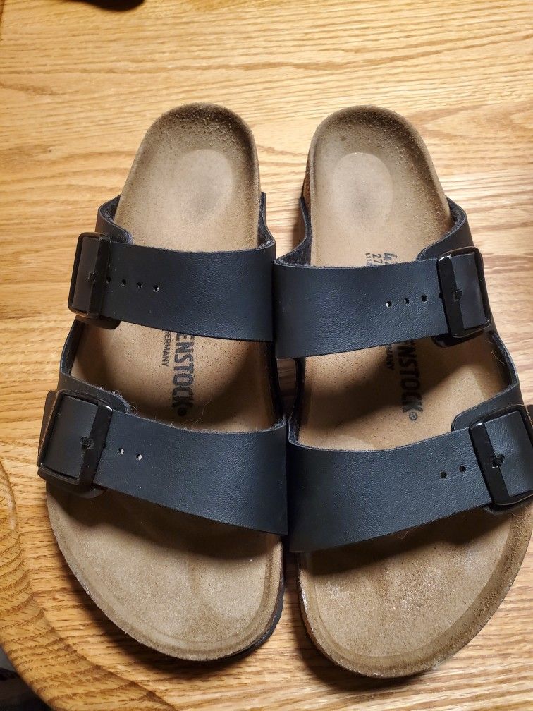 Birkenstock Size 9 Men