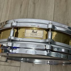 Pearl Free Floating Piccolo Snare