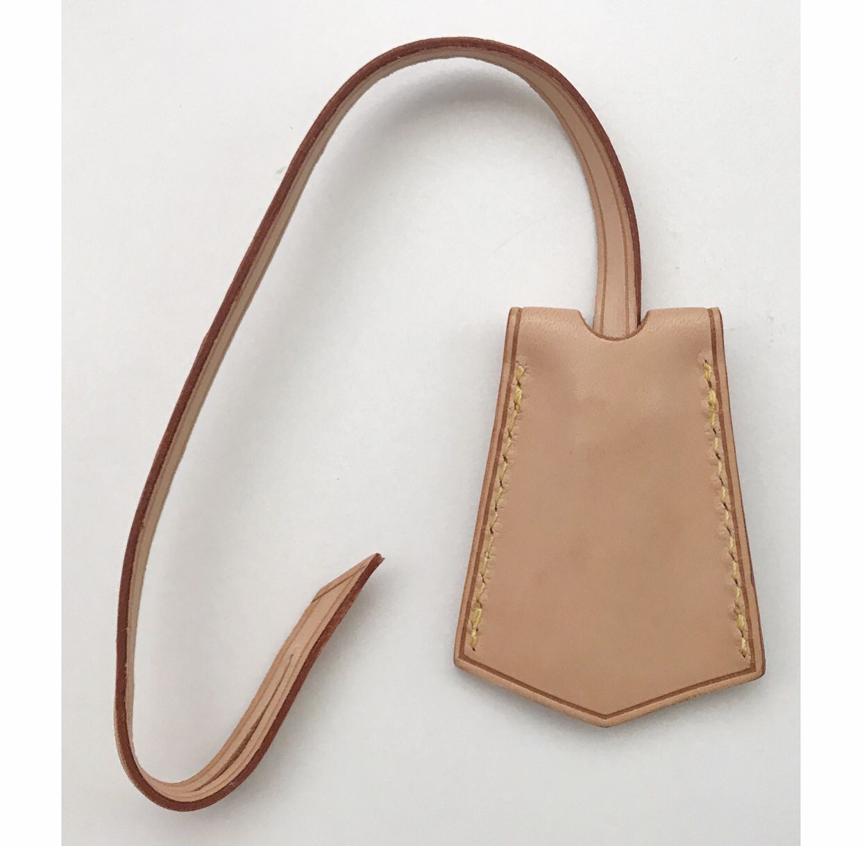 Handmade Real Vachetta Cowhide Leather Key Bell Clochette Luggage Tag  Handbags