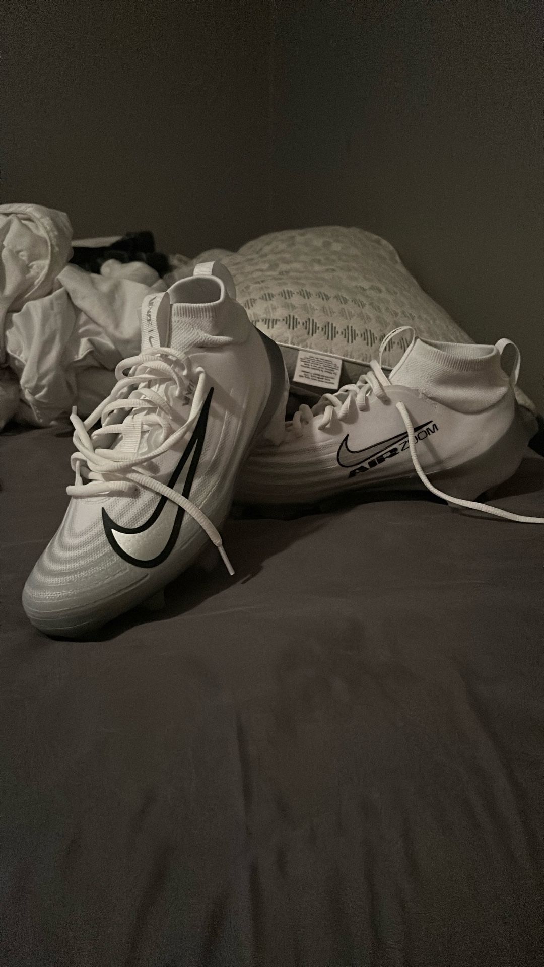 Nike Vapor Pro 1 Football Cleats