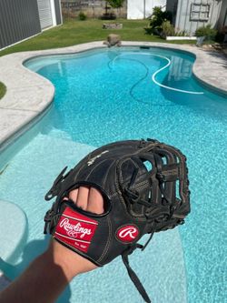 Baseball glove