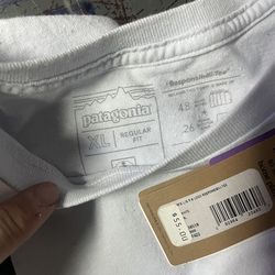 Patagonia long sleeve XL