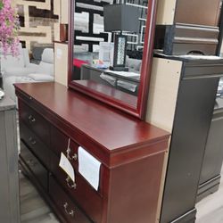 Set De Quen Bed Mirror Dresser Chest Nightstand 