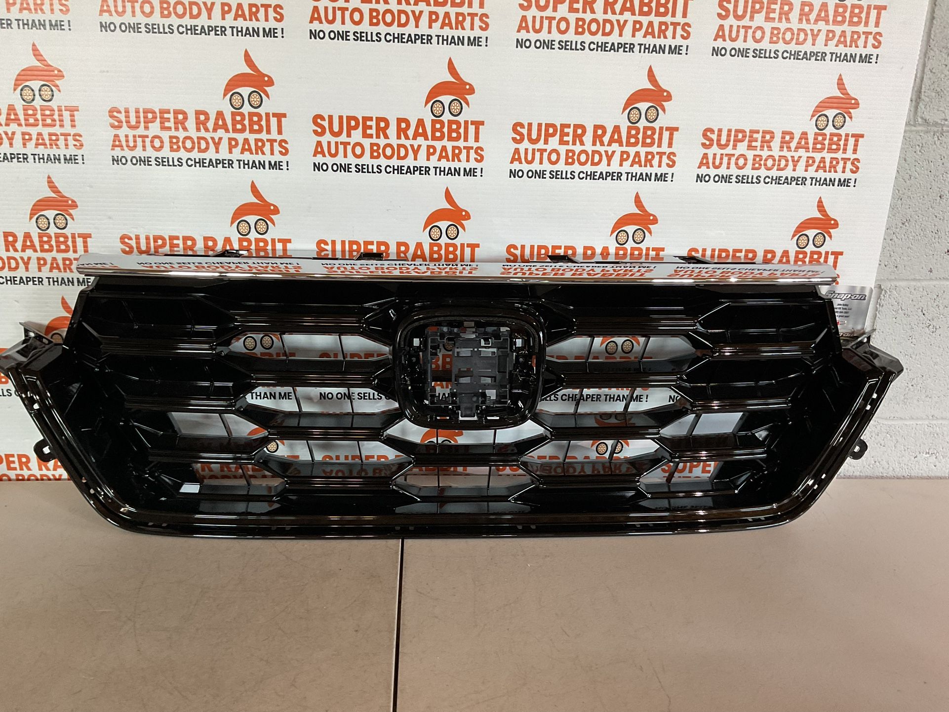 2023 CRV Grille BRAND NEW Original 2025🤩