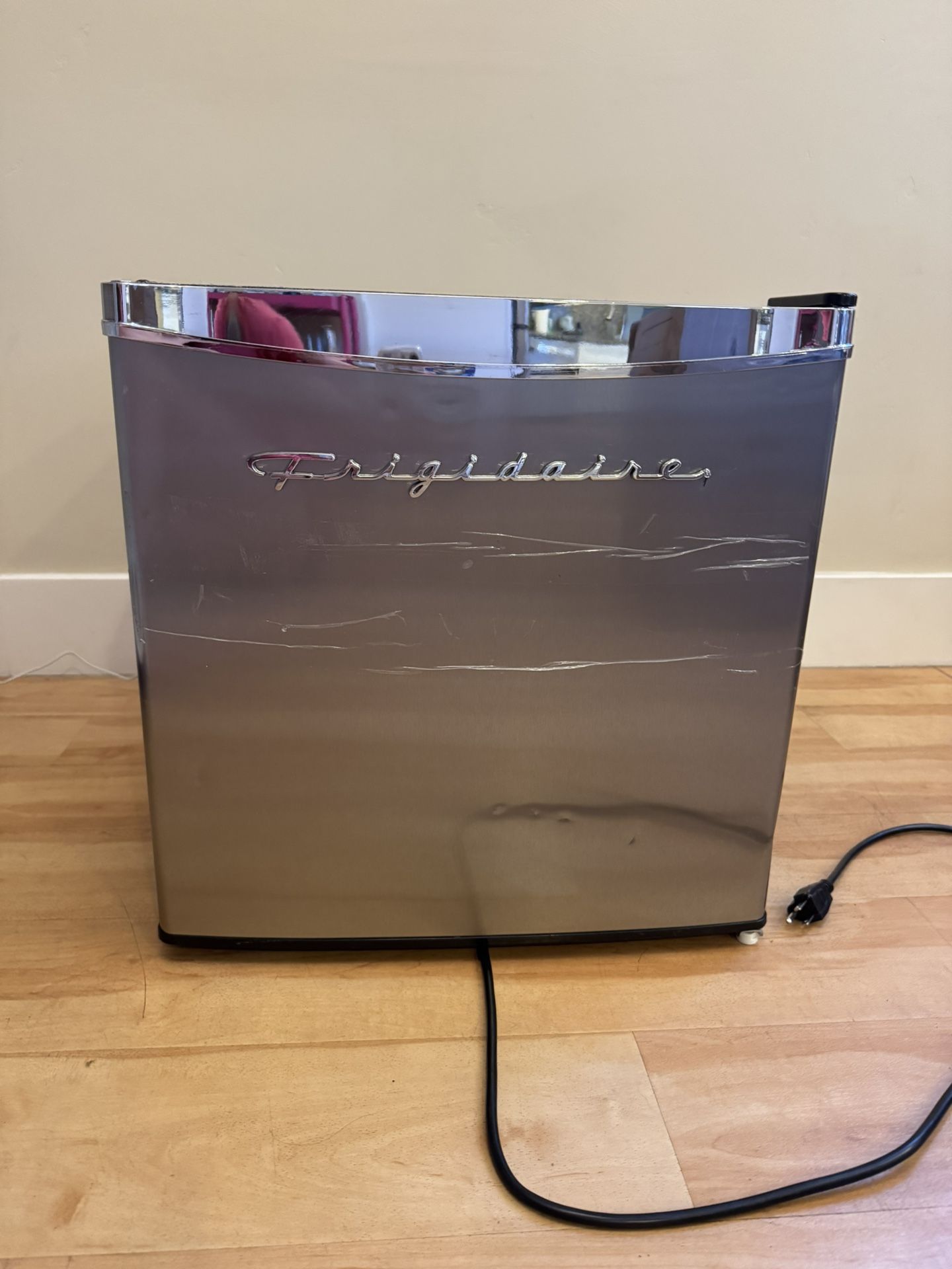 Frigidaire Mini Fridge