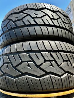 285/40/20 Nitto NT420V Tires 285 40 20 Tires 285/40R20