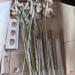 Dried Flower Decor