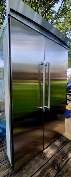 Thermador Refrigerator Model KBUIT4865E06