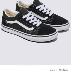 Vans Big Kids Old Shook Shoes Like New! Only Worn Once!