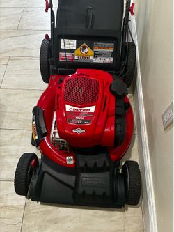 Troy built lawnmower self propelled fwd