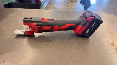 Milwaukee M18 18v cordless oscillating multi tool w 4.0 batt NO CHARGER NO TRADES PICK UP IN TACOMA