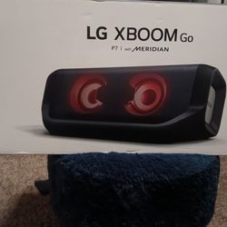 LG XBOOM go P7