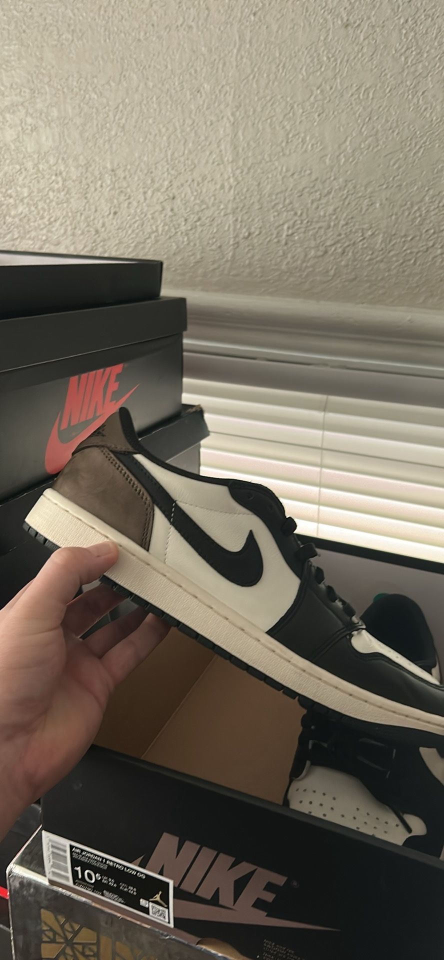 Jordan 1 Low Og Mocha