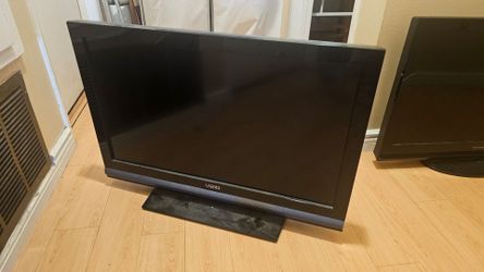 Vizio E320VA 32" LED TV