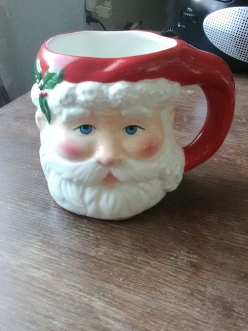 Santa Claus Coffee Cup Very Good Condition No Cracks No Chips