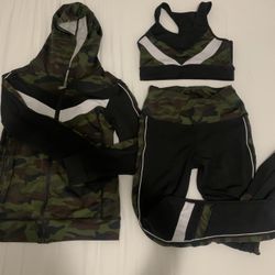Camo Athletic Wear Set - Hoodie Sports Bra Leggings