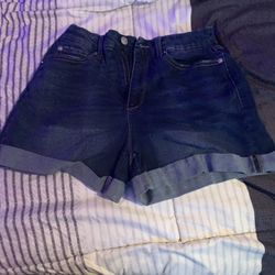 closet cleanout !!! (read description)