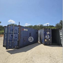 WIND & WATERTIGHT 20’ & 40’ SHIPPING CONTAINERS