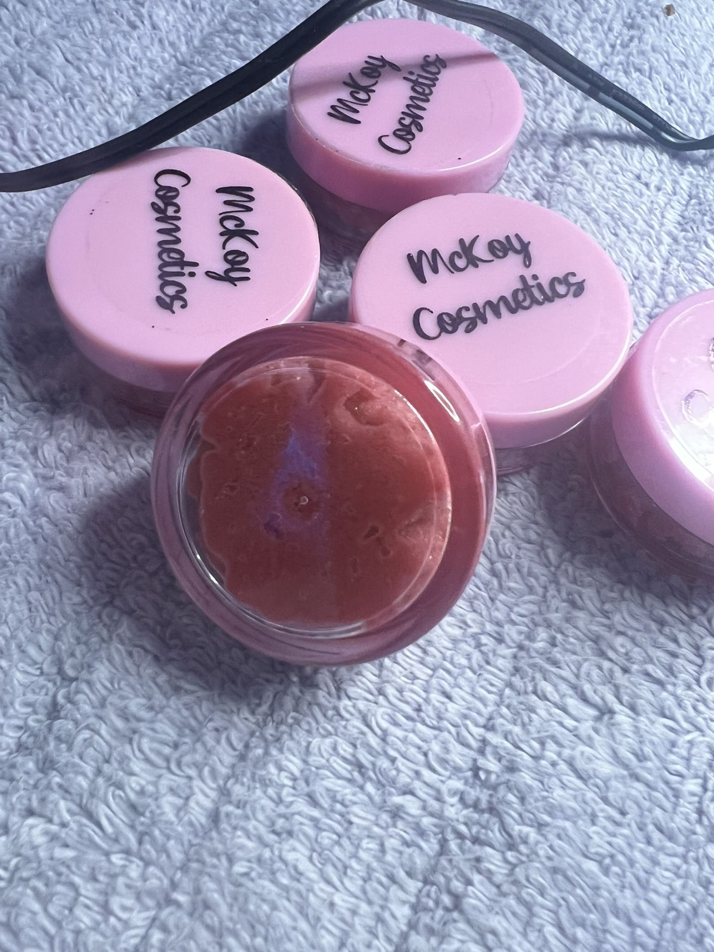 organic lip scrub