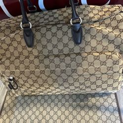  Authentic Gucci GG  Medium Duffle Bag 