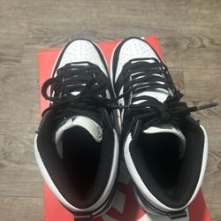 Nike Panda Dunks High 