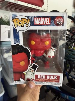 Funko Pop Marvel Red Hulk with Snowman #1439 Holiday Christmas - New in Box