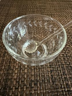 Glass bowl with glass spoon 2.5"x3.5"