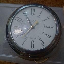 VTG United Clock Co. Round Chrome Wall Clock