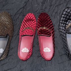 Red dress shoes Men/ Unisex