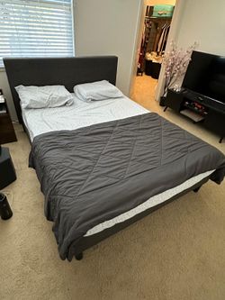 Queen Bed Frame with Button-Tufted Headboard