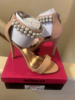 Dollhouse Blush Heels size 8
