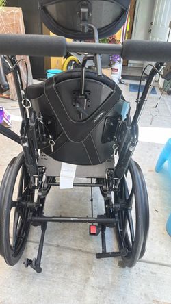 Mobility wheel chair