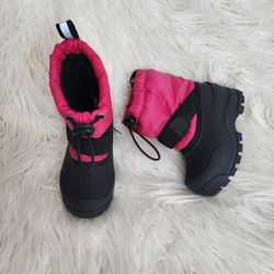 SOLD SOLD SOLD   .Snow Boots Size 5 Toddler.