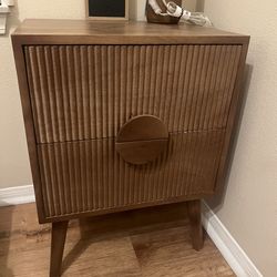Solid wood night stand