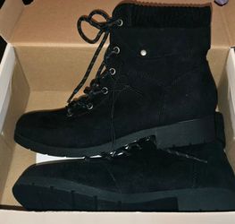 St. Johns bay woman's Boots
