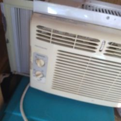 AC unit 