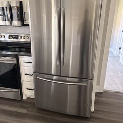 Refrigerator For Sale