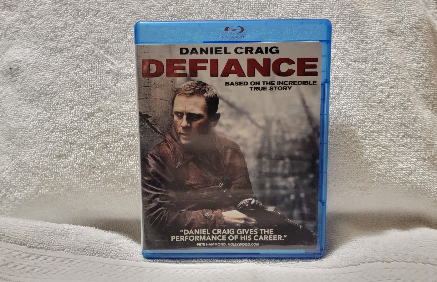 Defiance ( BLUE-RAY) 