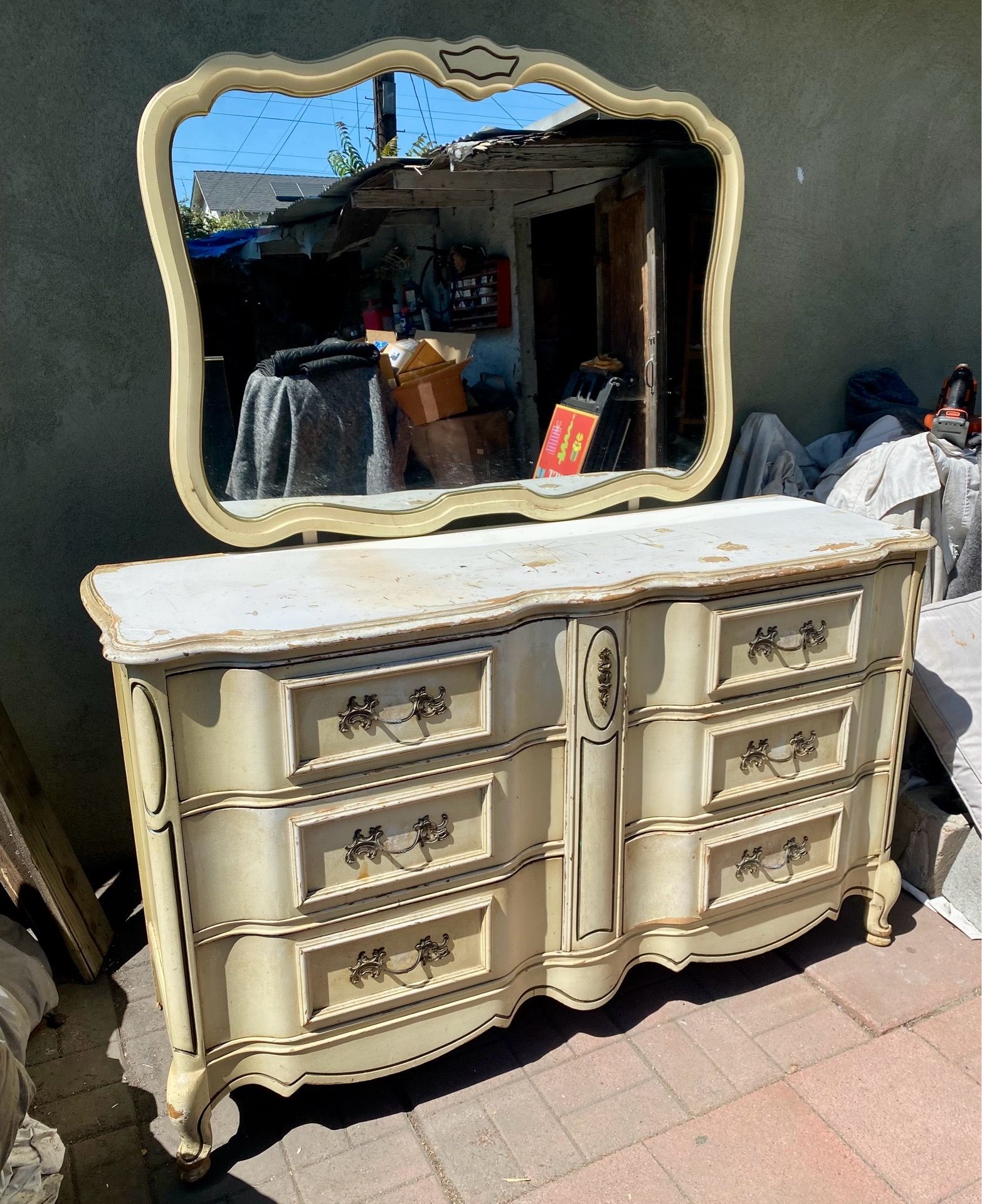 Vintage Bassett French Provincial Lorenthian White 6-Drawer Dresser w/ Mirror