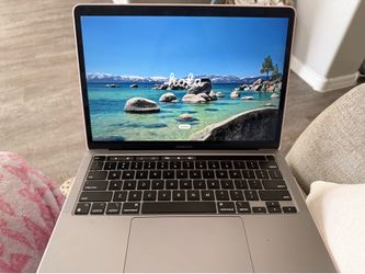 MACBOOK PRO