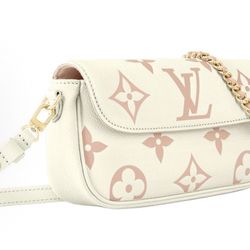 LOUIS VUITTON IVY Logo Logo Cowhide Baguette Bag Single Shoulder Crossbody Wallet Latte White Pink (776)67
