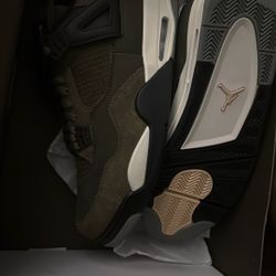 Air Jordan Four Retros