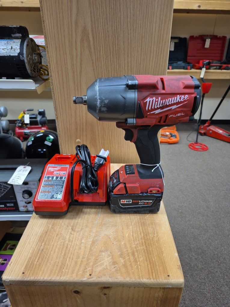 Milwaukee M18 Fuel Brushless 1/2" Impact Wrench 2767-20