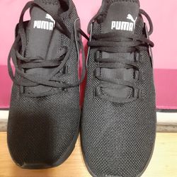Size 8 Unisex  Puma  OBO