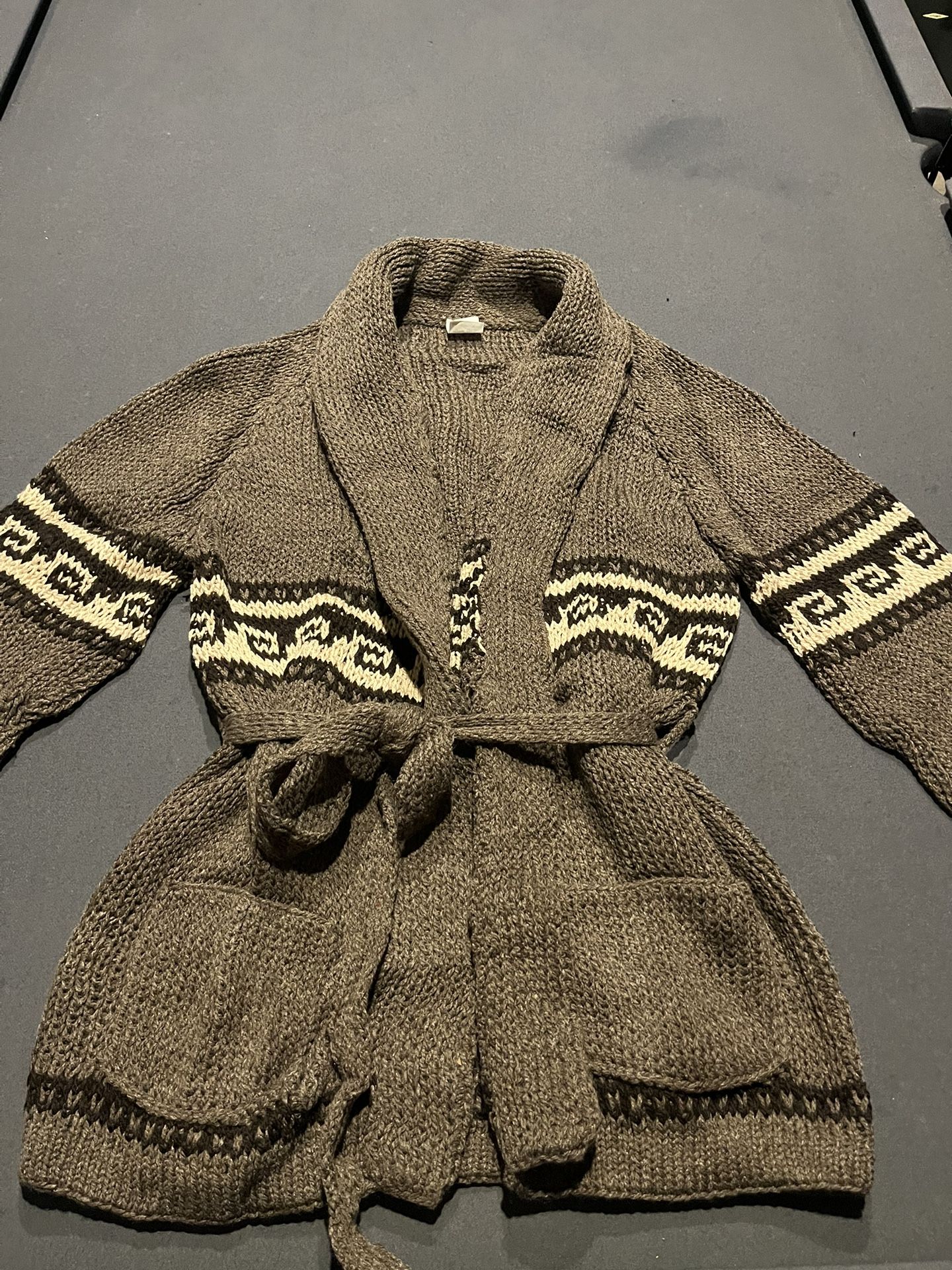 Knitted Unisex Sweater