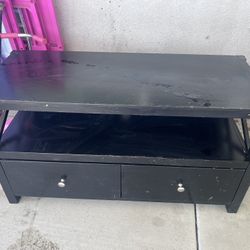 FREE TV STAND 
