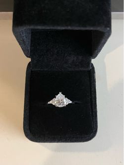 GRA Moissanite Pear-shaped Ring 2.0ct