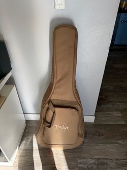 Taylor Guitars Gig Bag Guitar Case